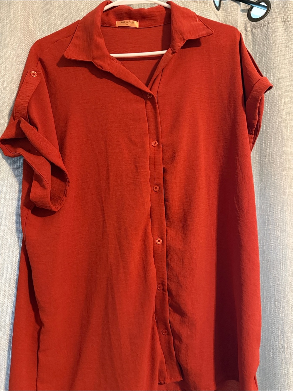Women’s Red Button-Front Collared Shirt - Unbranded